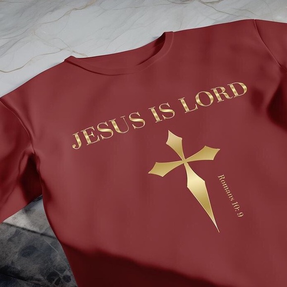 Men’s Shirt Jesus Is LORD Christian Faith Bible Verse T-Shirt - Picture 3 of 3